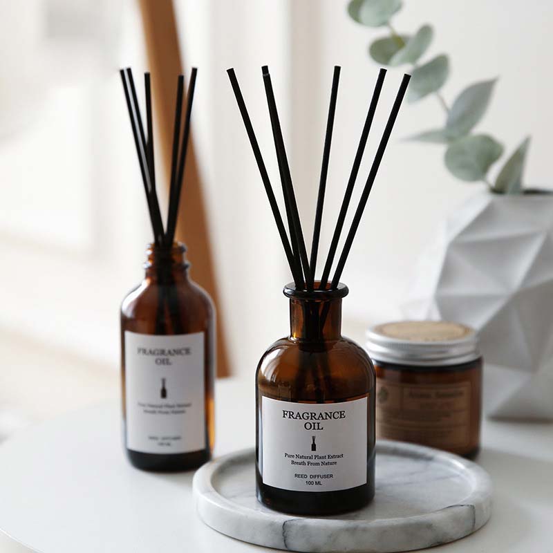 Set di oli essenziali in rattan per aromaterapia da 100 ml, profumo di deodorante per ambienti per ornamenti per aromaterapia del bagno interno dell